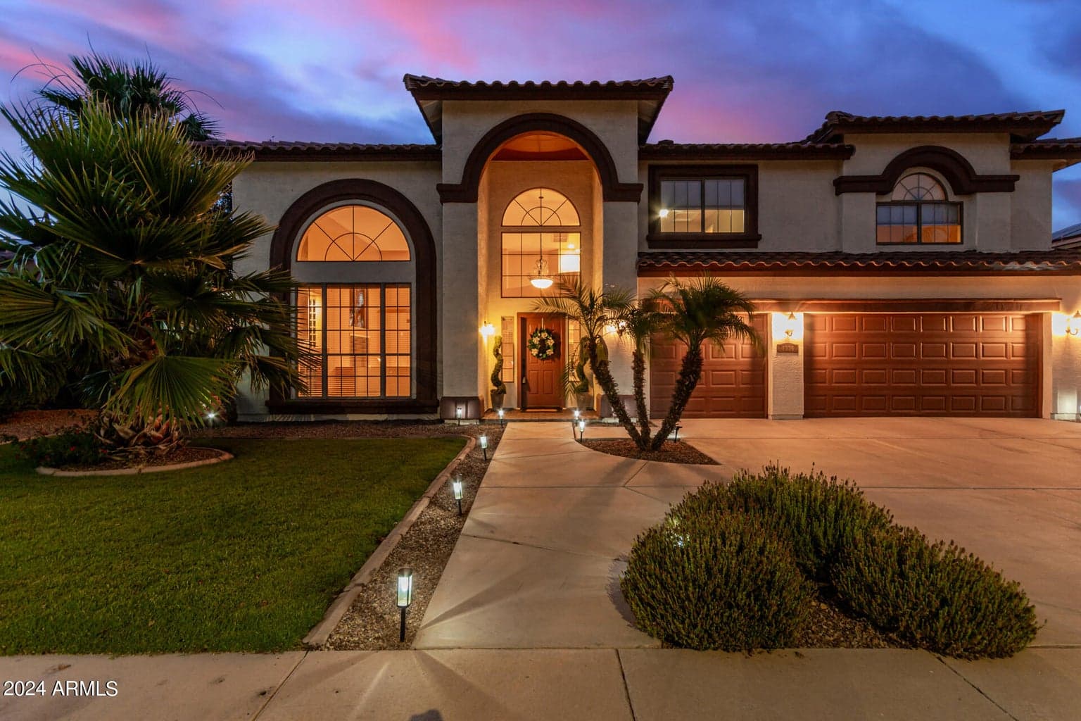 1330 East Lynx Way photo 2