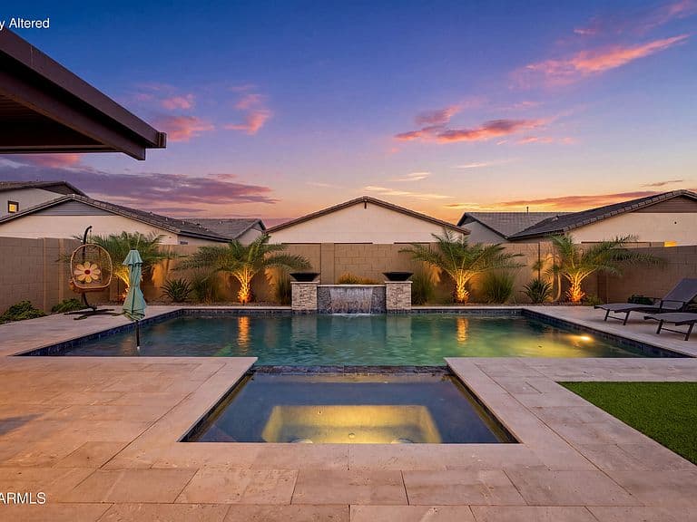 Photo of 1518 E TONTO Drive