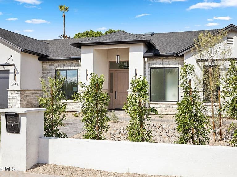 3948 E MONTEROSA Street photo 3