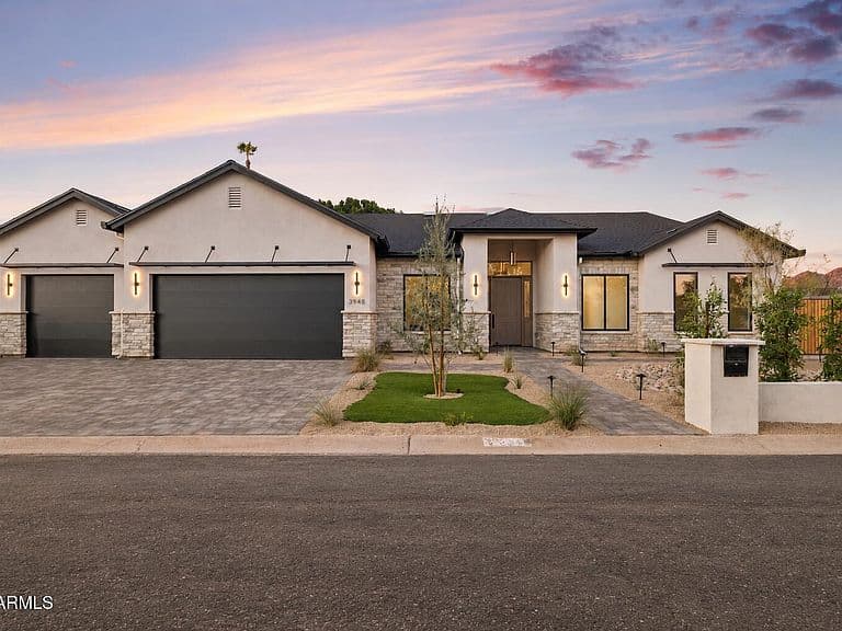 Photo of 3948 E MONTEROSA Street