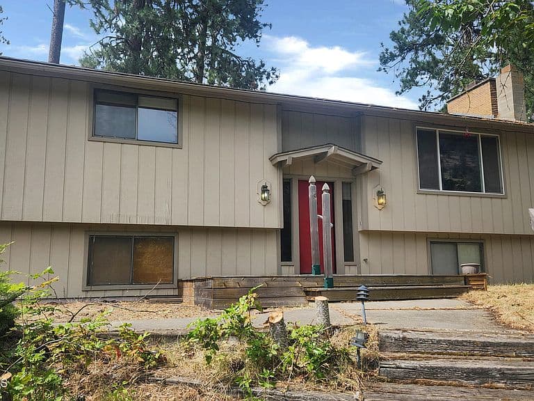 1383 E Hattie Ave photo 4