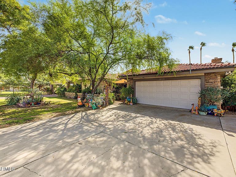 12115 E ORIOLE Way photo 2